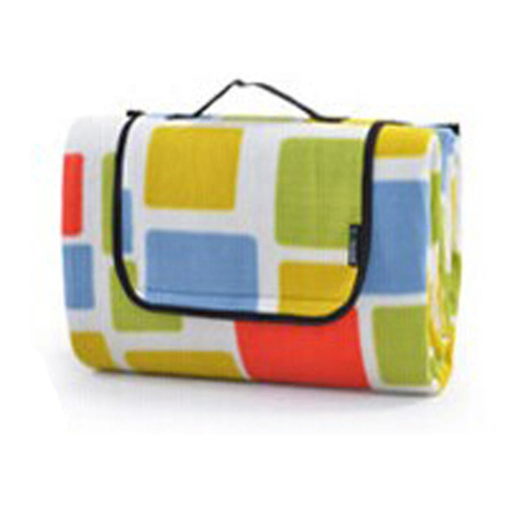 Великий кемпінговий килимок для пікніків з водонепроникною ручкою